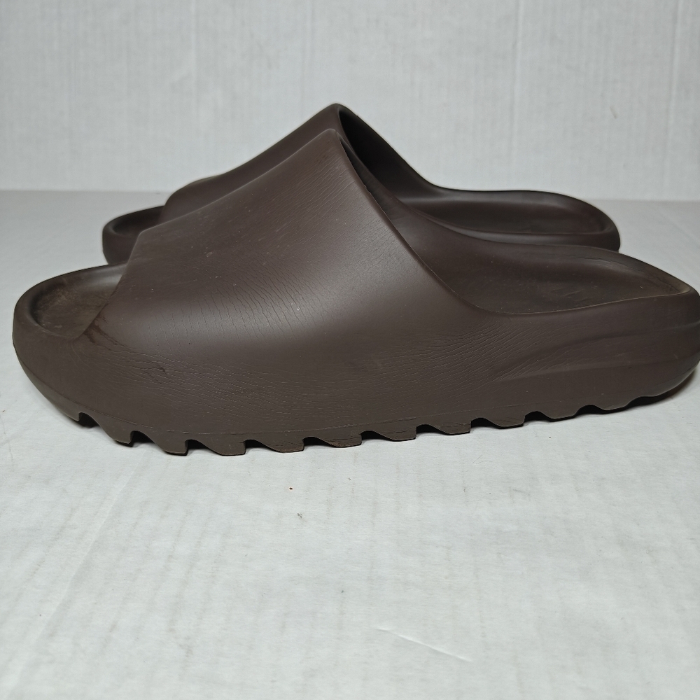 Adidas Yeezy Original Slide Soot 2020 Brown Slip On  Sandals Men's Shoe Size 12